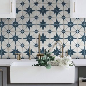 1 Roll Peel And Stick Wallpaper For Kitchen Bathroom Shower Bedroom Countertop Self-Adhesive Removable Decorative Contact Paper Patterned Vinyl Waterproof Wall Paper Blue